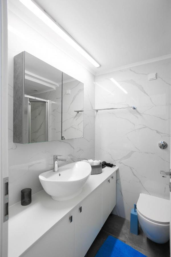 Electra Modern Apartment With Cozy Garden Kandiye Dış mekan fotoğraf